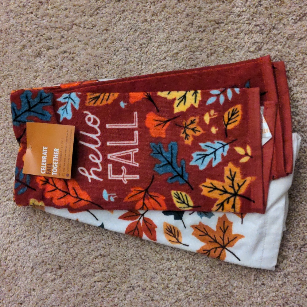 NWT FAll/Thanksgiving Kitchen Towels